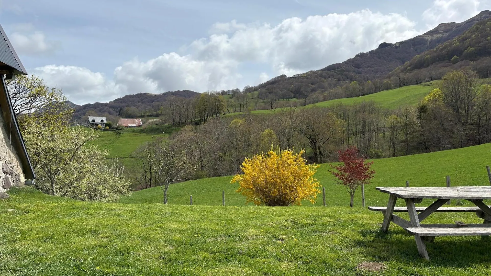 Holiday home Le Pradima Villa Mandailles-Saint-Julien